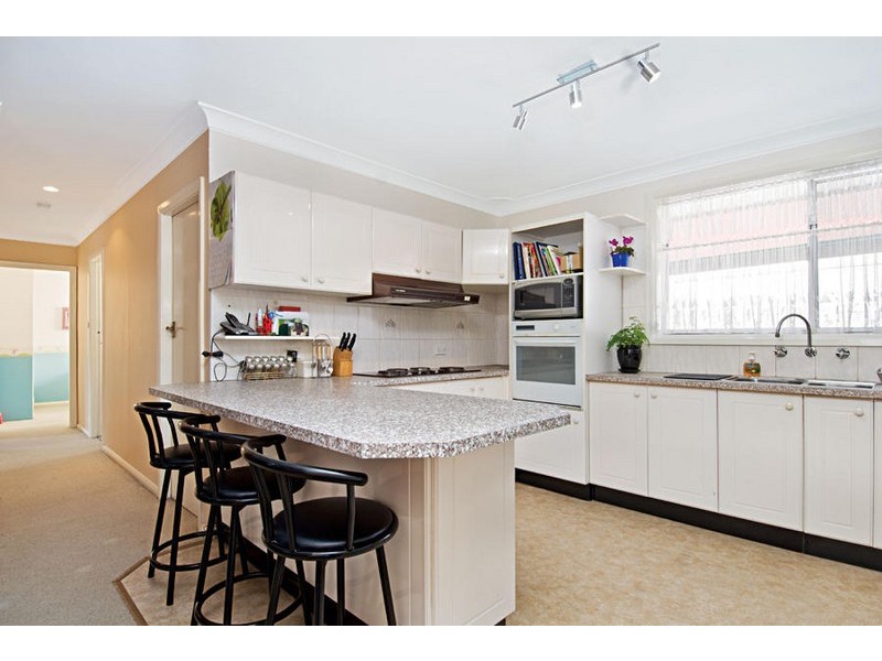 37 Valerie Avenue, Baulkham Hills NSW 2153