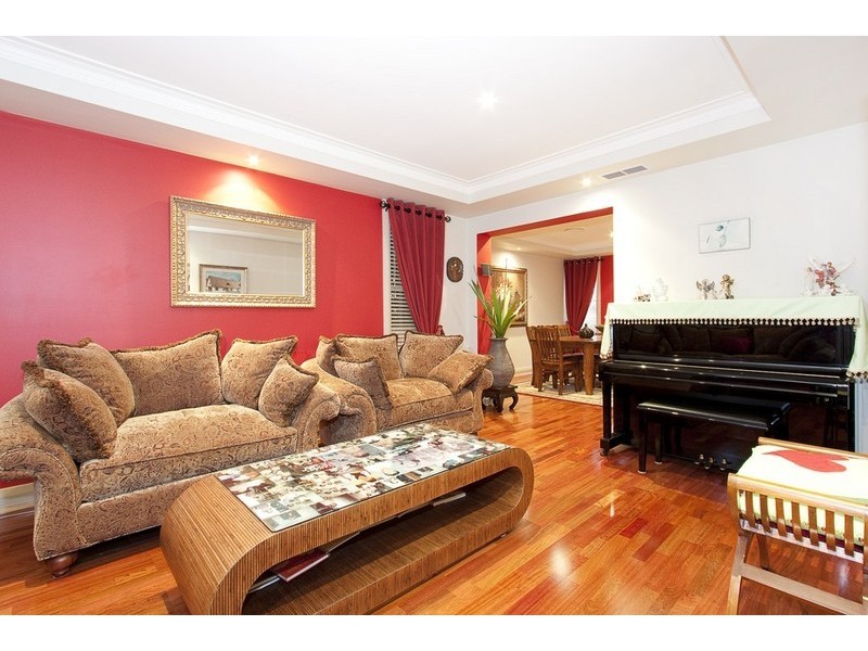 7 Borthwick Place, Castle Hill NSW 2154