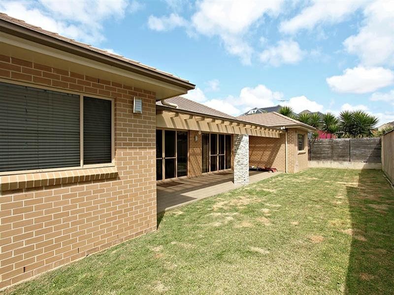 1 Queens Court, Castle Hill NSW 2154