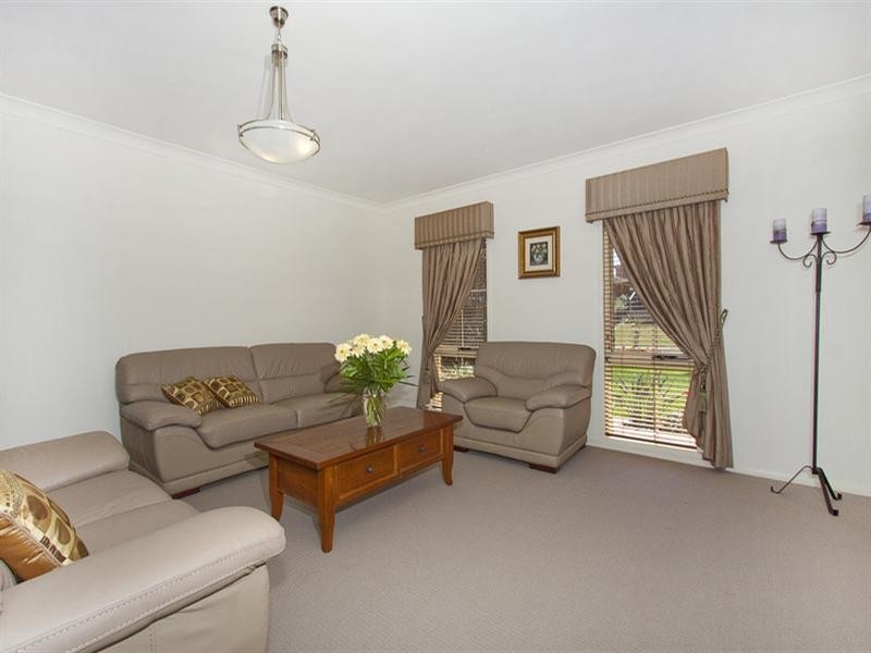 44 Orleans Way, Castle Hill NSW 2154