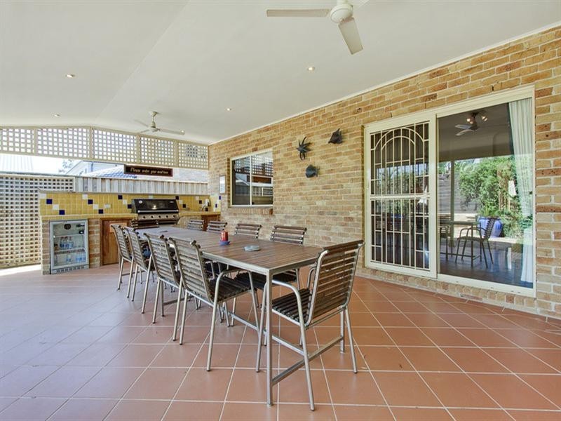 44 Orleans Way, Castle Hill NSW 2154