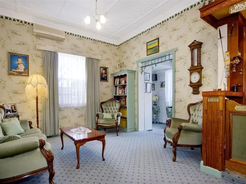 27 Preston Road, Old Toongabbie NSW 2146