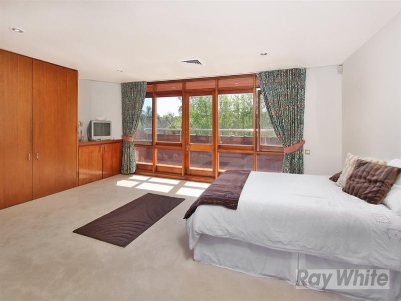 17 Hunter Place, Castle Hill NSW 2154