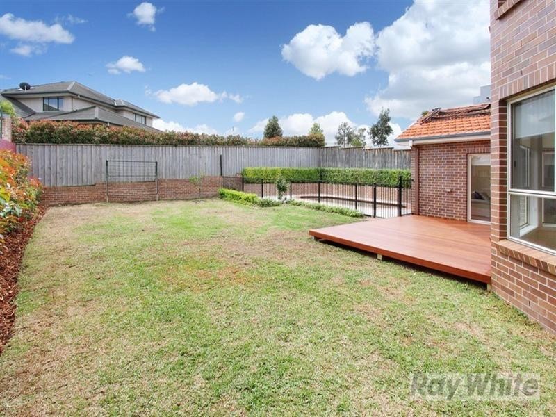 61 Edgewater Drive, Bella Vista NSW 2153