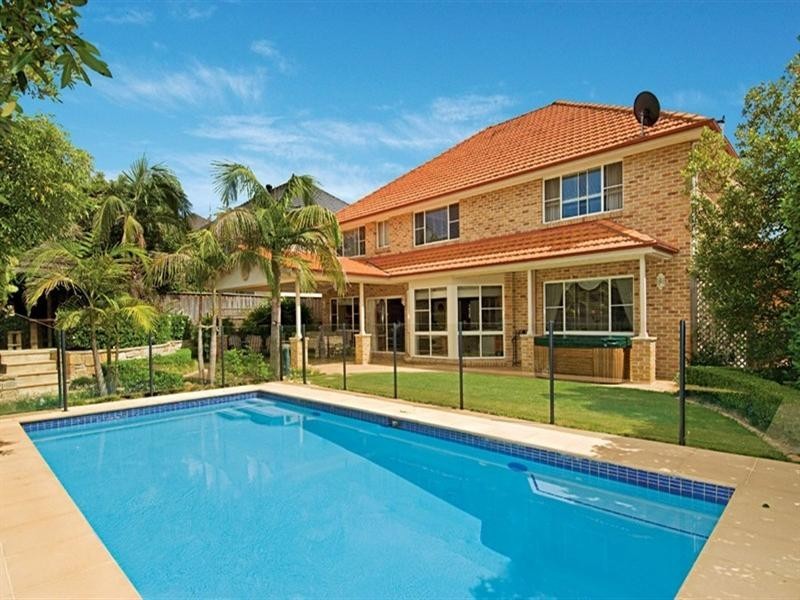 4 Chepstow Drive, Castle Hill NSW 2154
