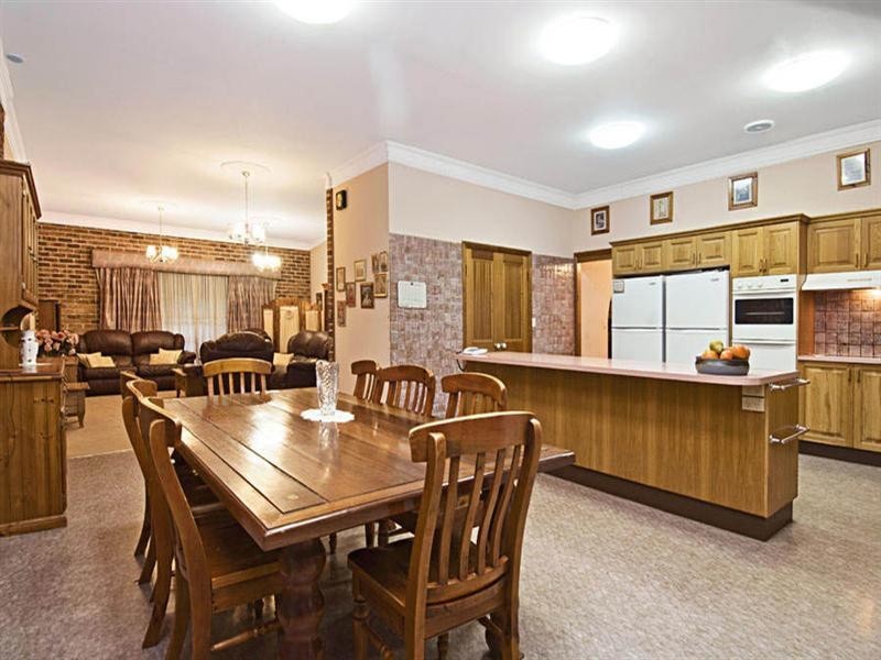 13 Kathleen Avenue, Castle Hill NSW 2154