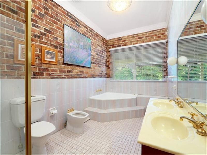 13 Kathleen Avenue, Castle Hill NSW 2154