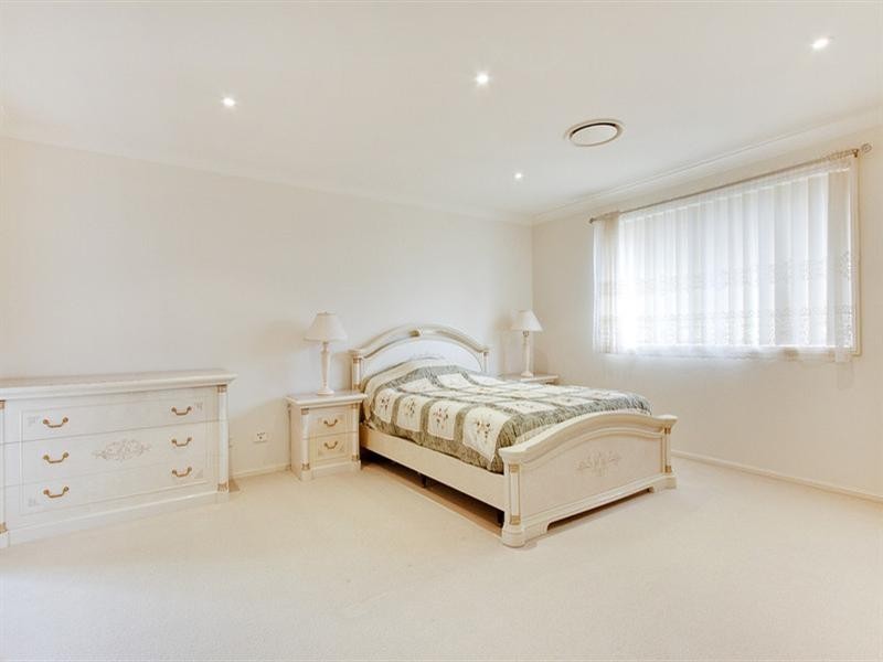 17 Celeste Avenue, Castle Hill NSW 2154