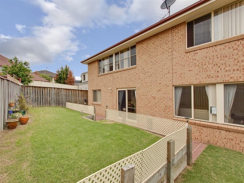 17 Celeste Avenue, Castle Hill NSW 2154