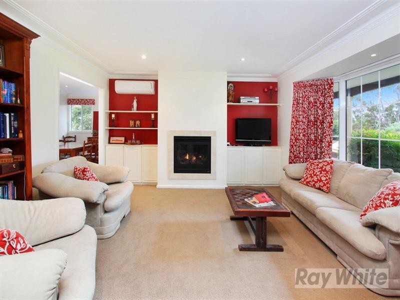 8 Birch Grove, Baulkham Hills NSW 2153