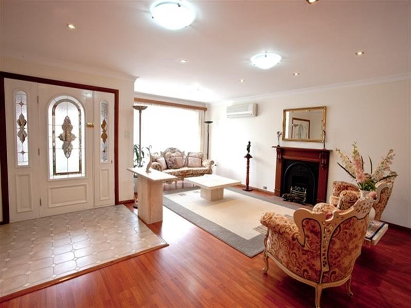 91 Kings Road, Castle Hill NSW 2154