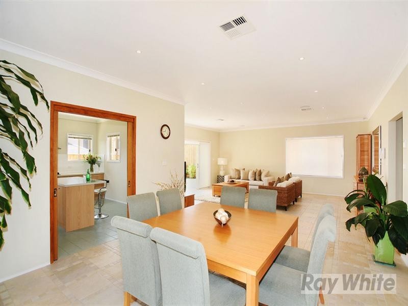 36 Ashtead Parade, Stanhope Gardens NSW 2768