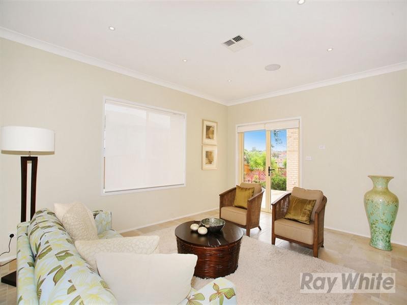 36 Ashtead Parade, Stanhope Gardens NSW 2768