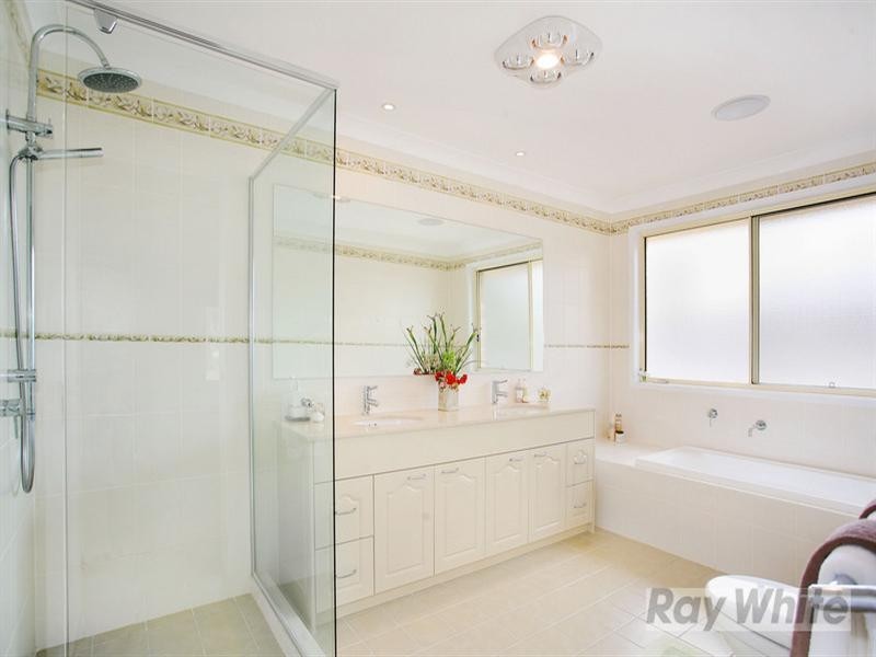 36 Ashtead Parade, Stanhope Gardens NSW 2768