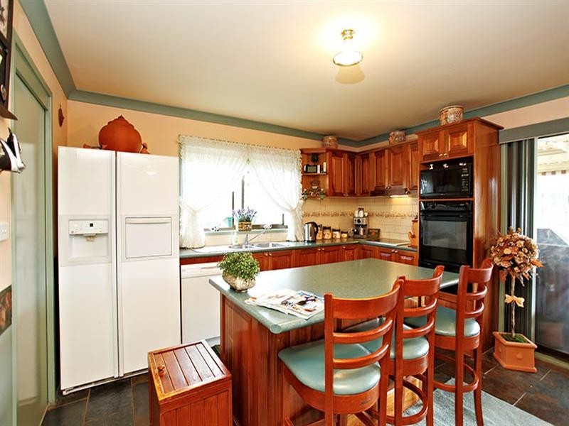 1 Blacktown Road, Freemans Reach NSW 2756