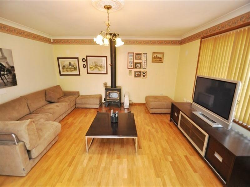 60 Gilbert Road, Castle Hill NSW 2154