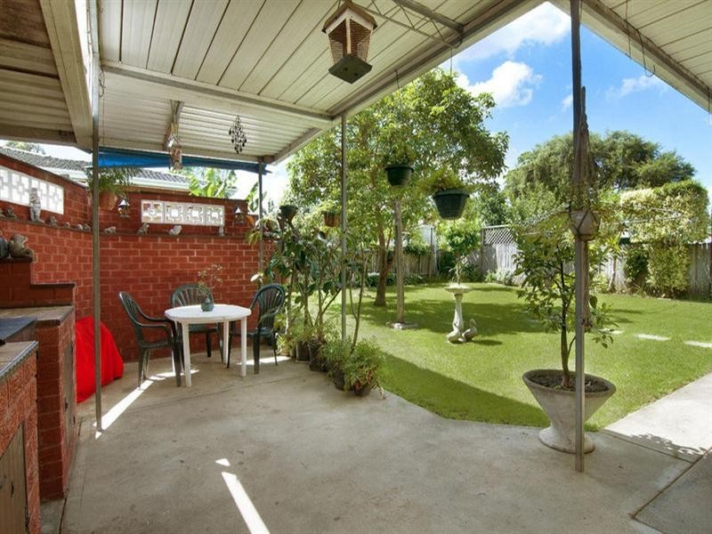 3 Simon Street, Winston Hills NSW 2153