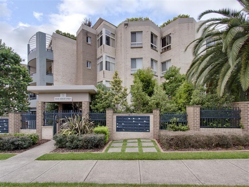 Castle Hill NSW 2154