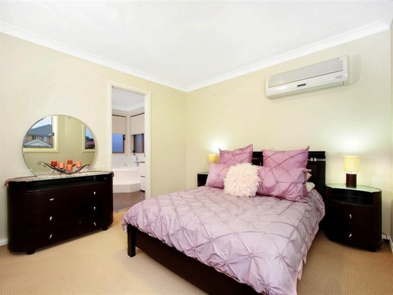 17 Mansfield Way, Kellyville NSW 2155