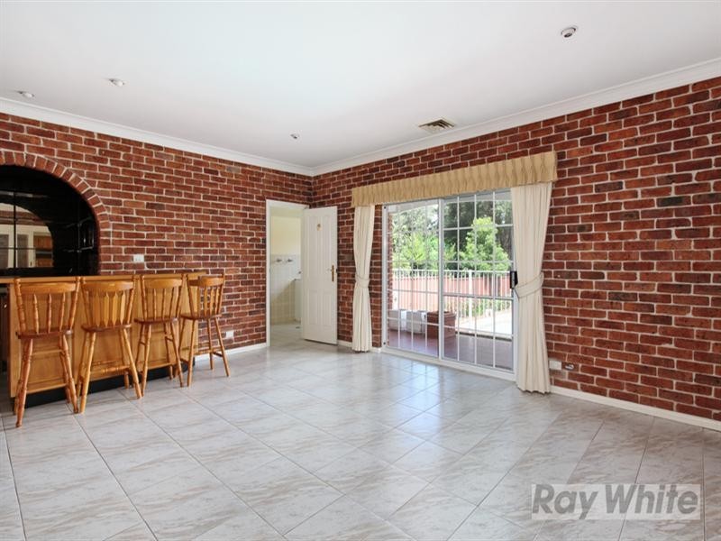 5 Copperleaf Place, Castle Hill NSW 2154