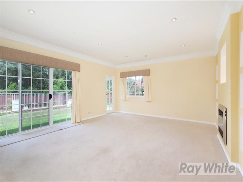 5 Copperleaf Place, Castle Hill NSW 2154