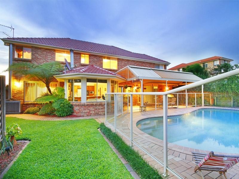 18 Gore Crescent, Bella Vista NSW 2153