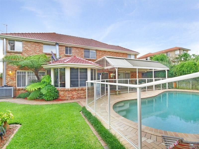 18 Gore Crescent, Bella Vista NSW 2153