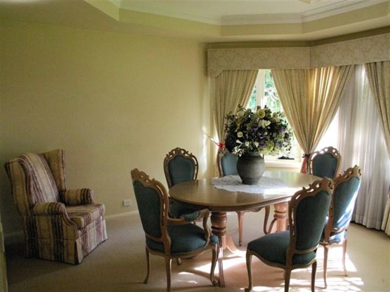 2 Tallowood Grove, Beaumont Hills NSW 2155