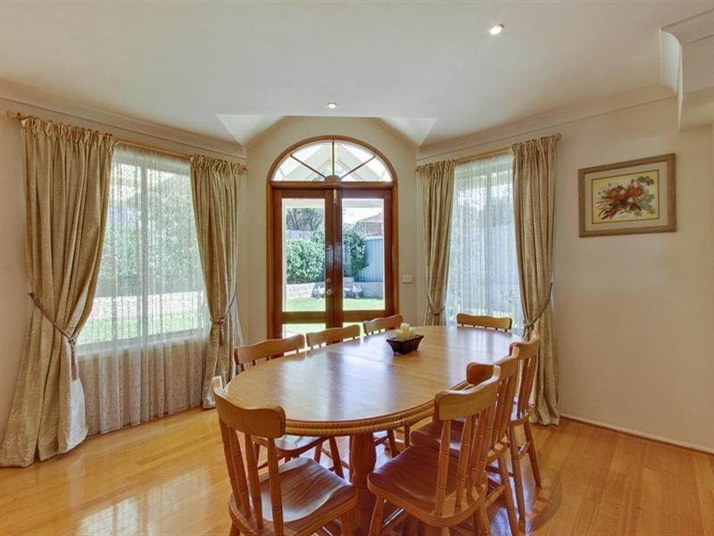 122 Kings Road, Castle Hill NSW 2154