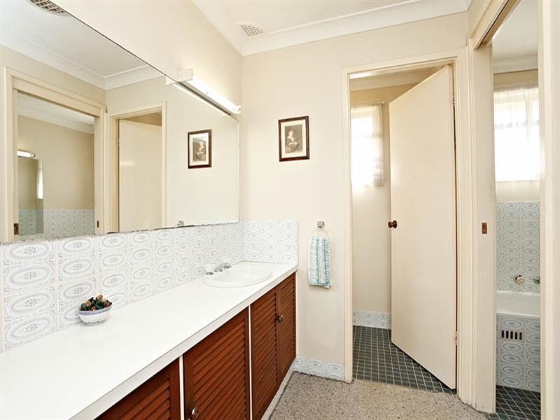 41 Blackett Drive, Castle Hill NSW 2154