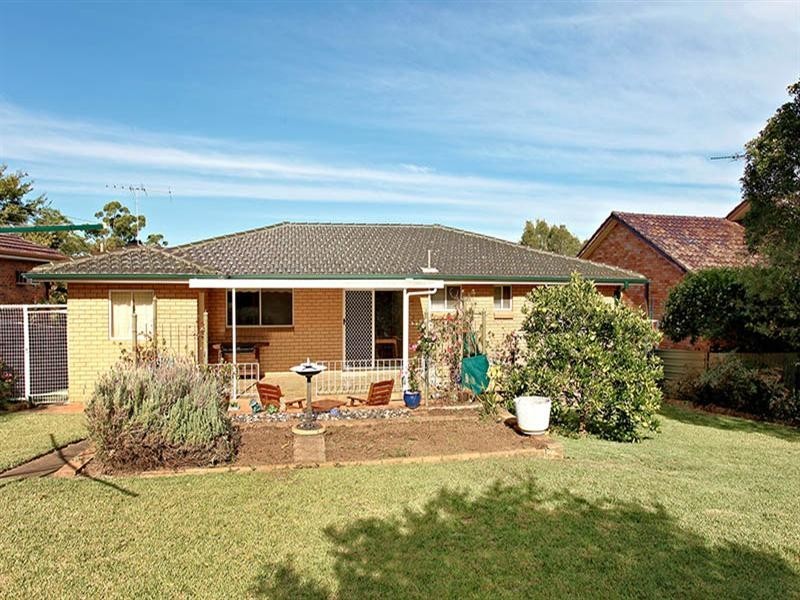 41 Blackett Drive, Castle Hill NSW 2154