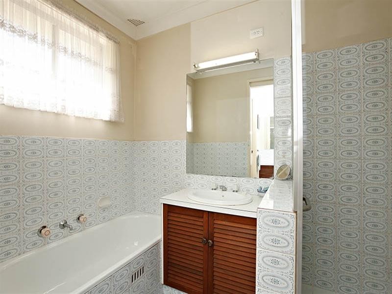 41 Blackett Drive, Castle Hill NSW 2154