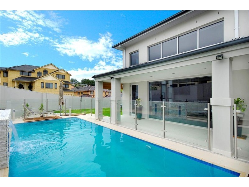 1 Lanark Court, Castle Hill NSW 2154