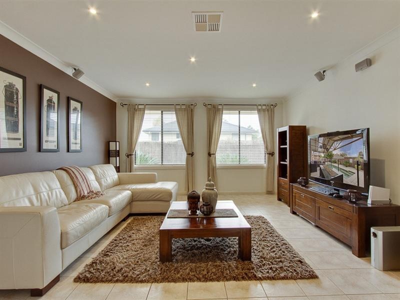 16 Morgan Place, Beaumont Hills NSW 2155