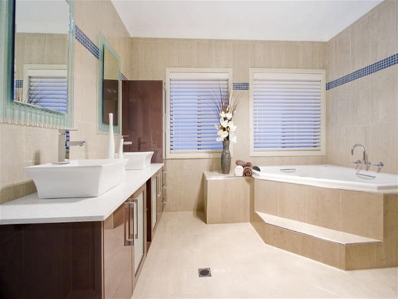 19 Pipersbrook Crescent, Bella Vista NSW 2153