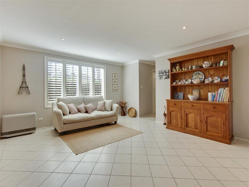 108 Fallon Drive, Dural NSW 2158