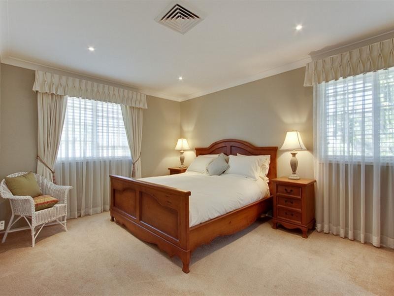 108 Fallon Drive, Dural NSW 2158