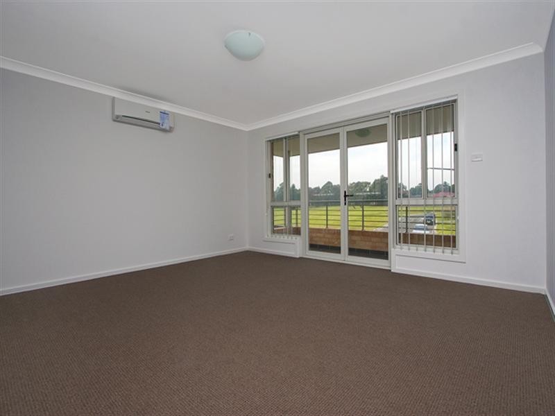 10 Jubilee Close, Kings Langley NSW 2147