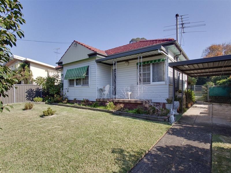 10 Nulang Street, Old Toongabbie NSW 2146