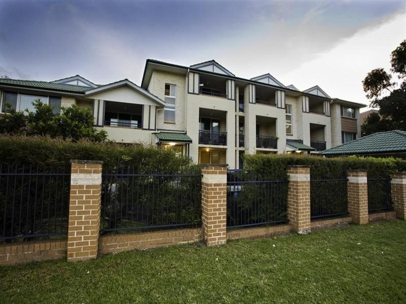 1/392 Windsor Road, Baulkham Hills NSW 2153
