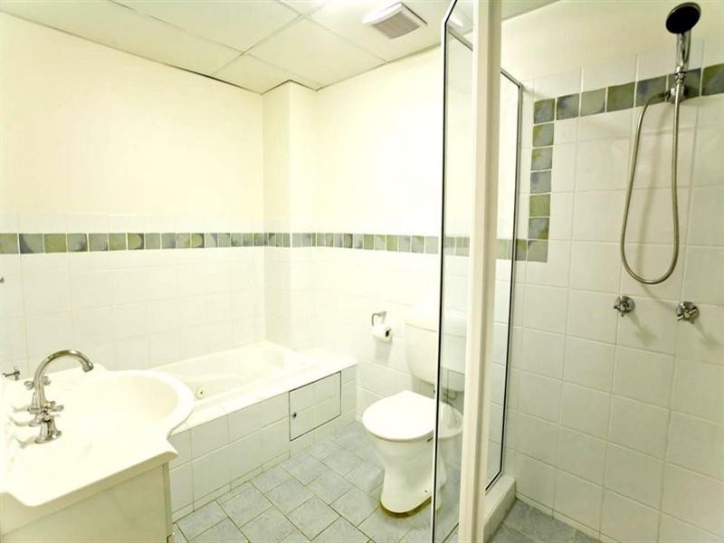 1/392 Windsor Road, Baulkham Hills NSW 2153