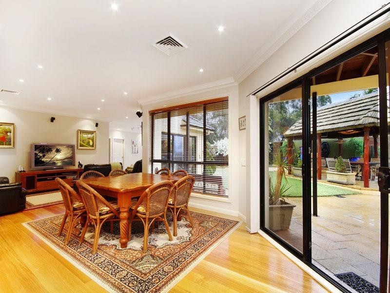 5 Crown Mews, Bella Vista NSW 2153