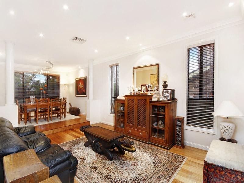 5 Crown Mews, Bella Vista NSW 2153