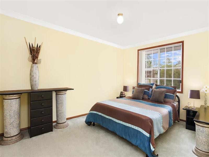 6 Albion Place, Baulkham Hills NSW 2153