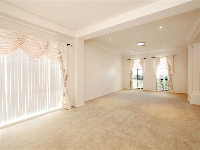 70 Coachman Crescent, Kellyville Ridge NSW 2155