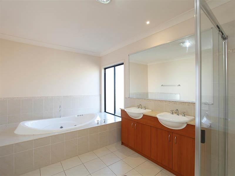 70 Coachman Crescent, Kellyville Ridge NSW 2155