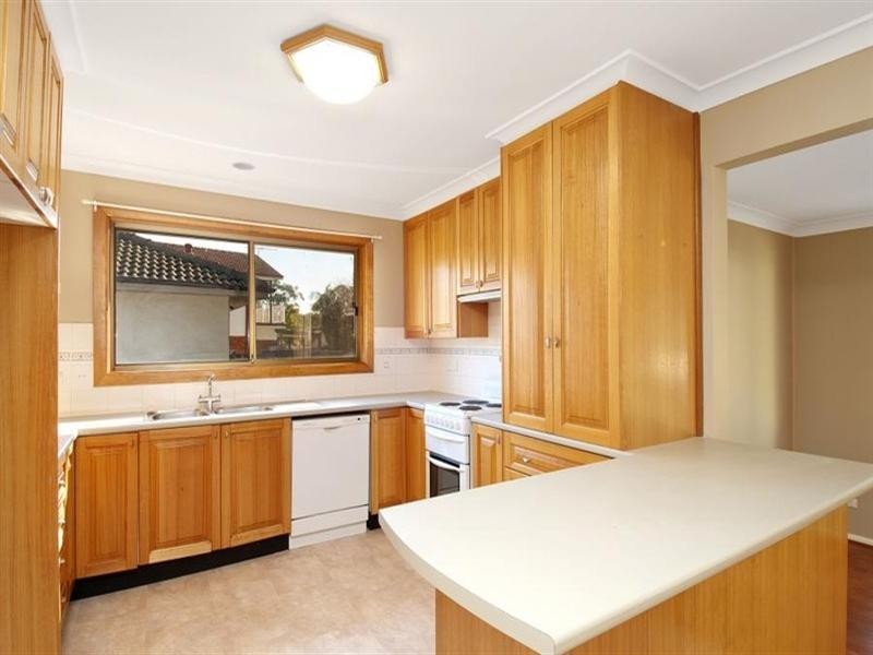 25 Lodge Avenue, Old Toongabbie NSW 2146