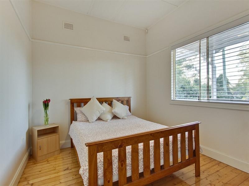 13 Kerrs Road, Castle Hill NSW 2154