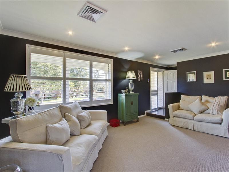 40 Middleton Avenue, Castle Hill NSW 2154