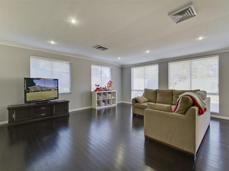 40 Middleton Avenue, Castle Hill NSW 2154